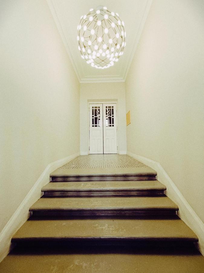 Centrally Located Studio Apartment Riga Exterior photo